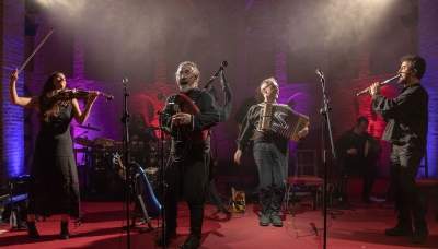 El grupo gallego de folk Luar Na Lubre desembarca en Rojales con su trabajo &lsquo;Vieiras e vieiros, historias de peregrinos&rsquo;